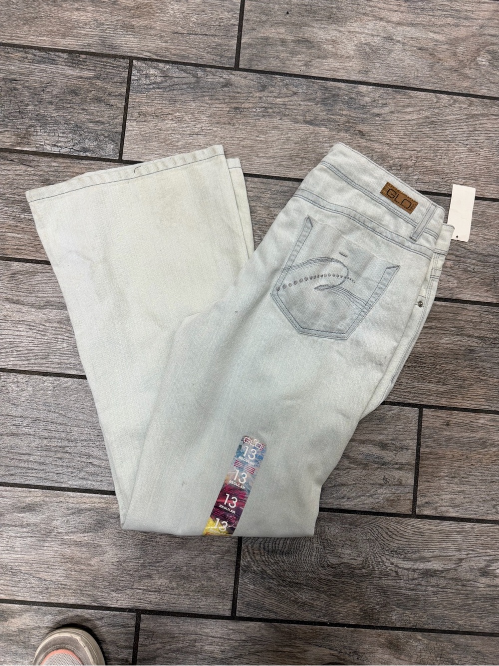 Glow Juniors Midrise Flare Jeans New With Tags Size 13 Regular
